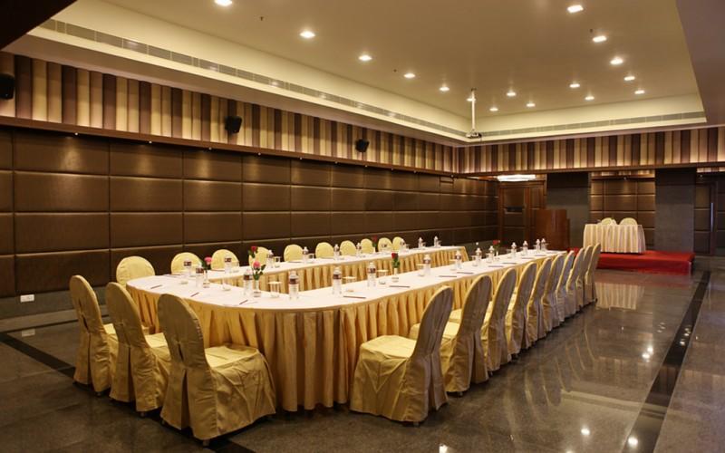 Rājahmundry Hotel Shelton מראה חיצוני תמונה