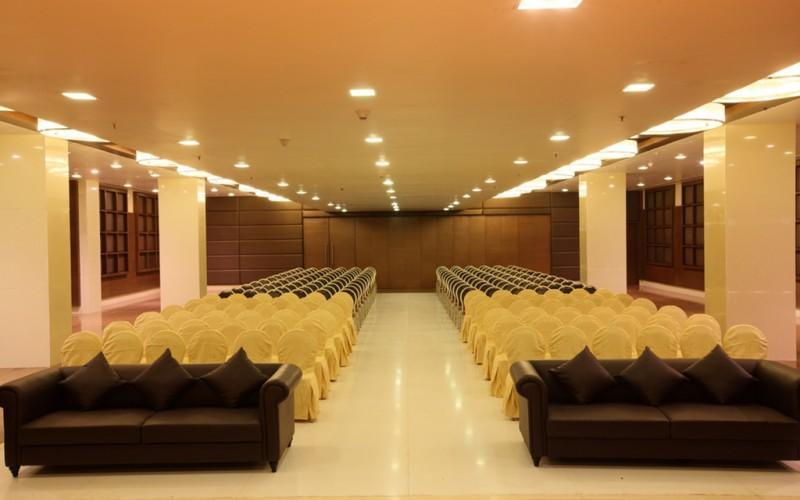 Rājahmundry Hotel Shelton מראה חיצוני תמונה
