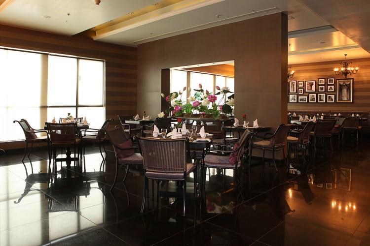 Rājahmundry Hotel Shelton מראה חיצוני תמונה